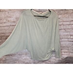 Olive & Lef Green Sweater Bat Sleeves Size Small Long Sleeve